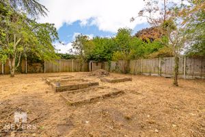 Garden- click for photo gallery